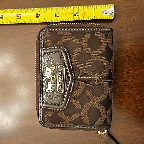 EUC COACH Vintage Zip Around Wallet Brown and Gold with Lilac Leather Interior - Picture 13 of 13